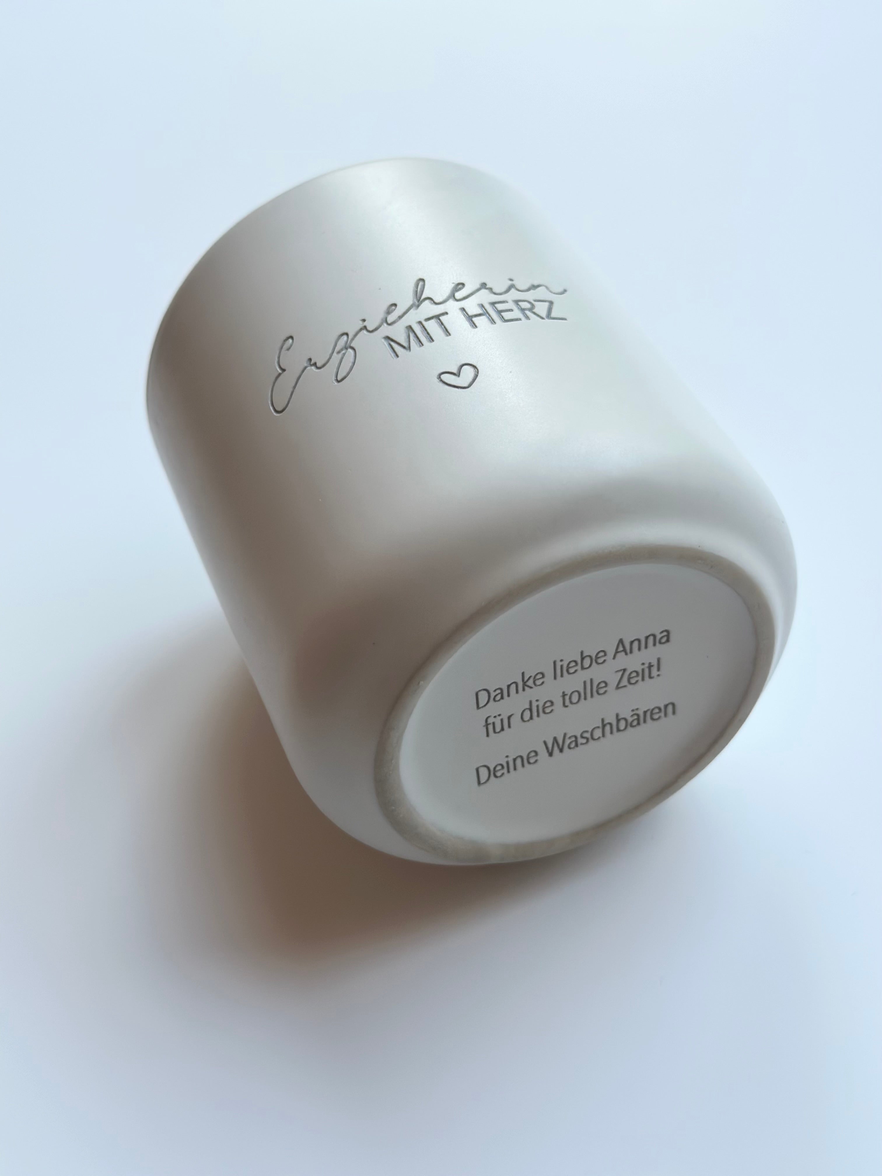 Erzieher/in Individueller Becher graviert Keramiktasse Erzieherin mit Herz mit Namen personalisiert Weihnachtsgeschenk Erzieherin Abschiedsgeschenk