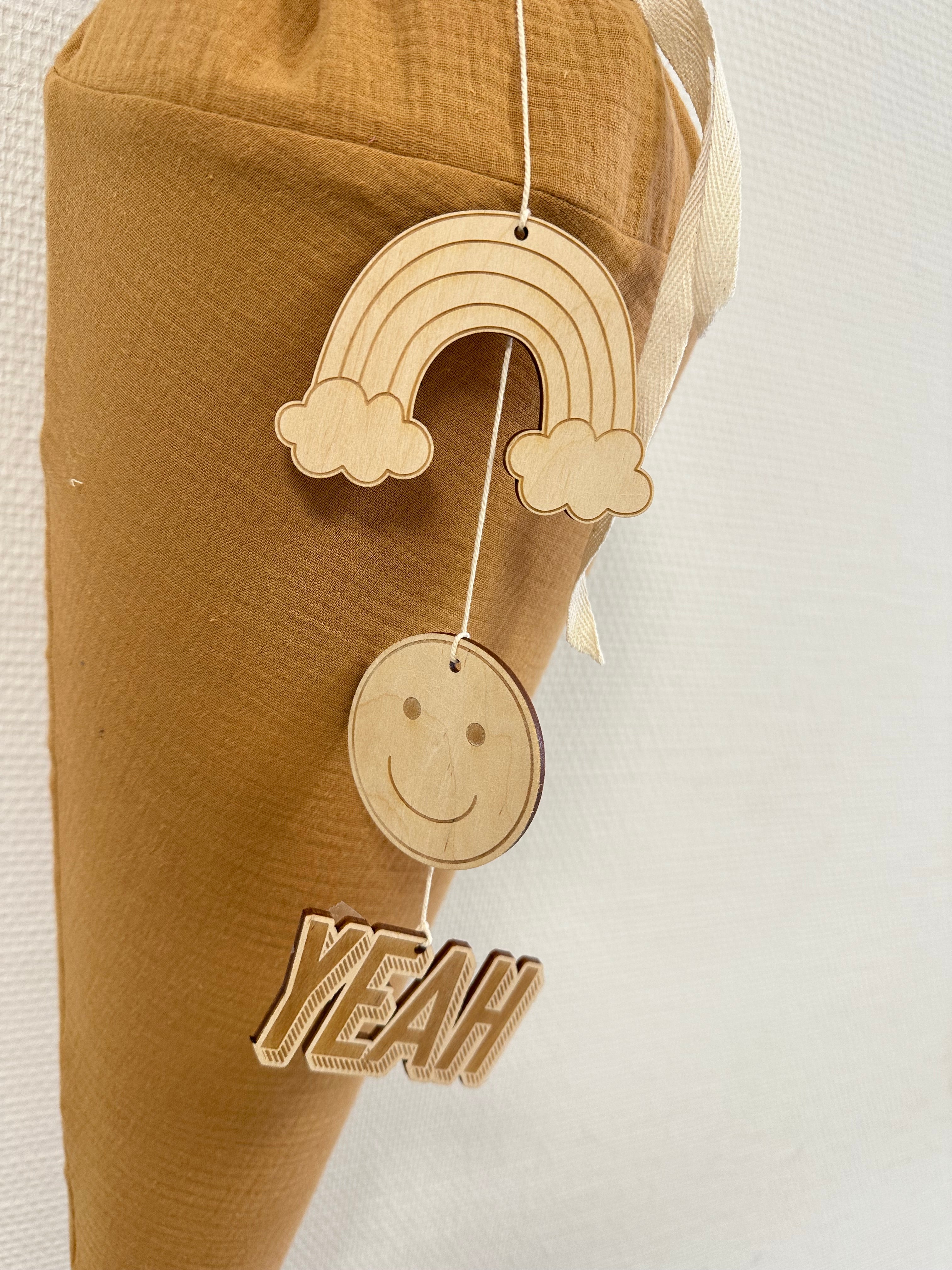 Schultütenanhänger Smiley I Schulkind I Anhänger I Einschulung