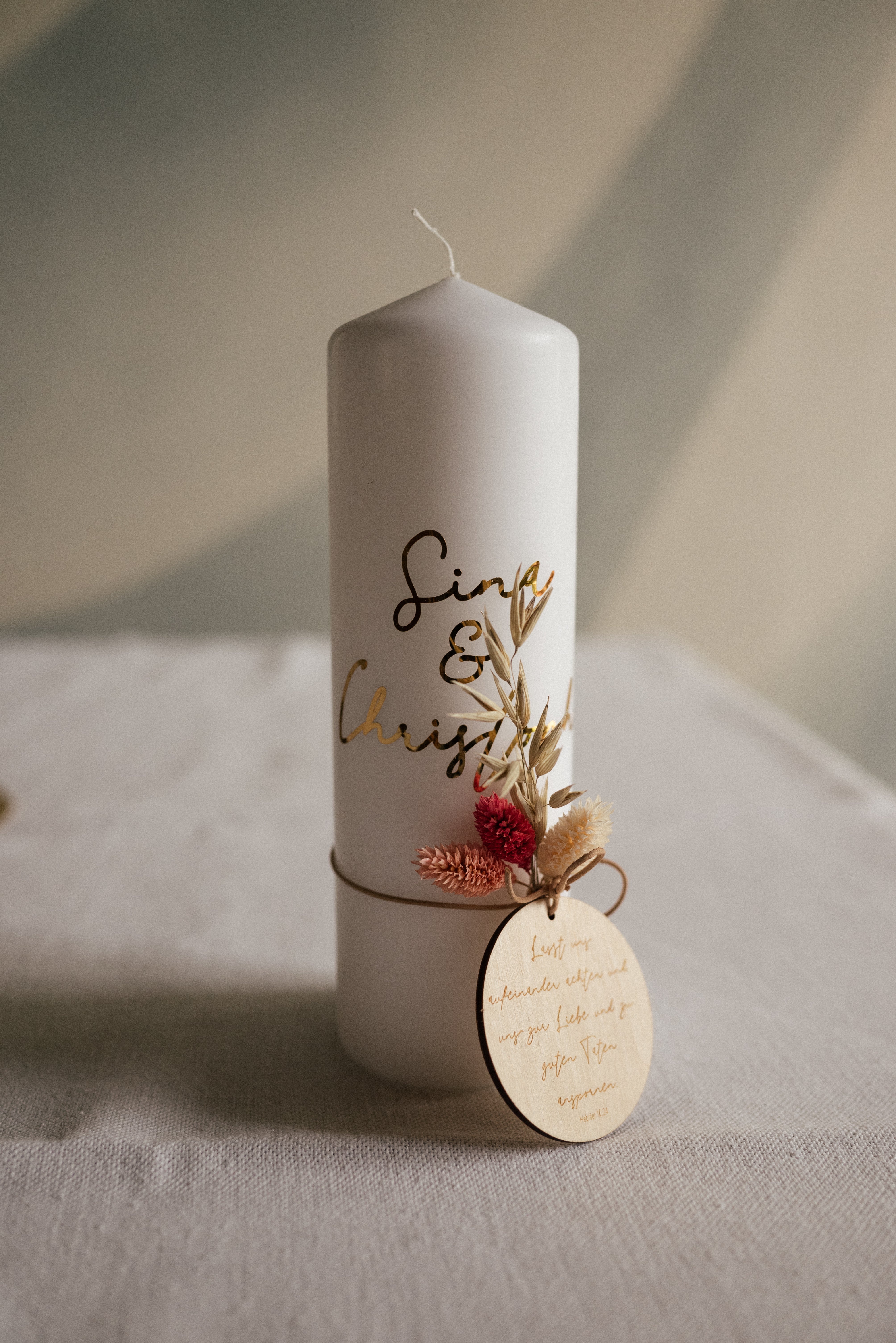 Hochzeitskerze Name + Trauvers Holzplakette I Hochzeit Eheschließung I personalisiert I Traukerze Brautpaar