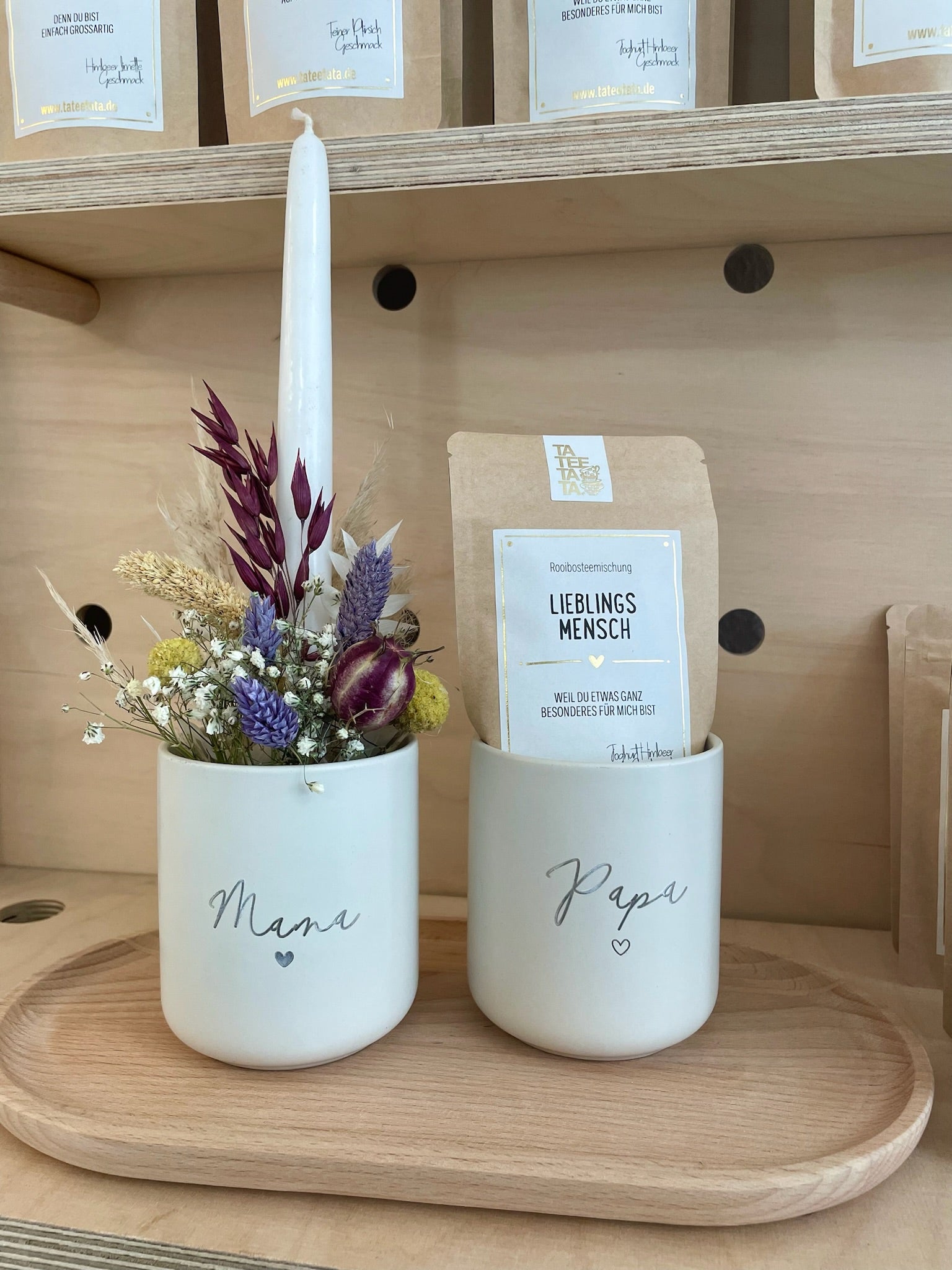 Name individuell Becher graviert Keramiktasse mit Herz mit Namen personalisiert Weihnachtsgeschenk Erzieherin Abschiedsgeschenk