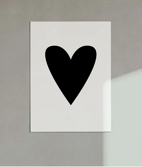Herz Postkarte Love is the new Black