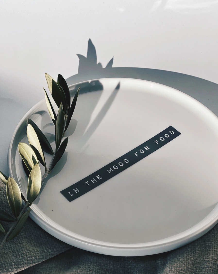 Teller 'In the mood for food' Goldscherben