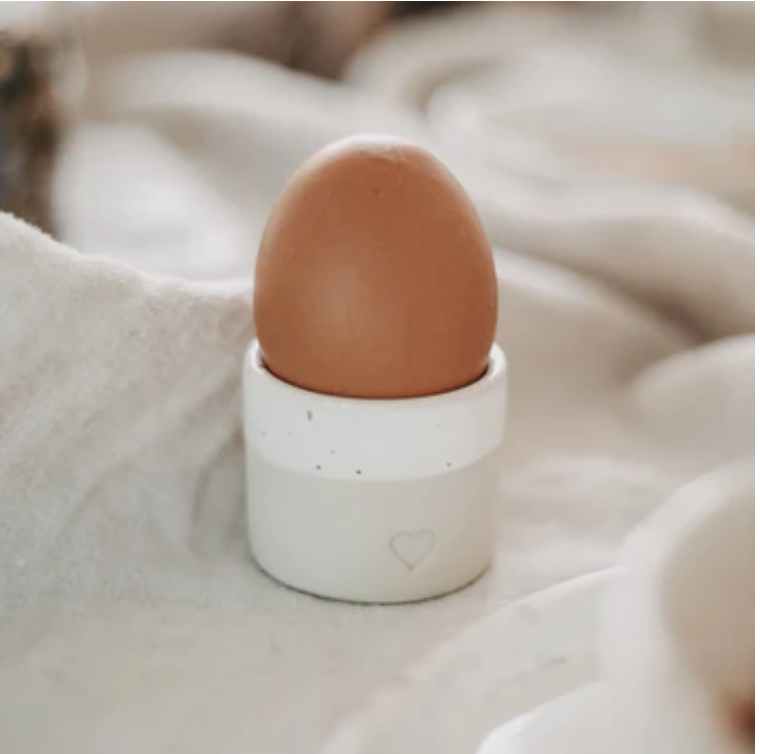 Eierbecher Herz Eulenschnitt