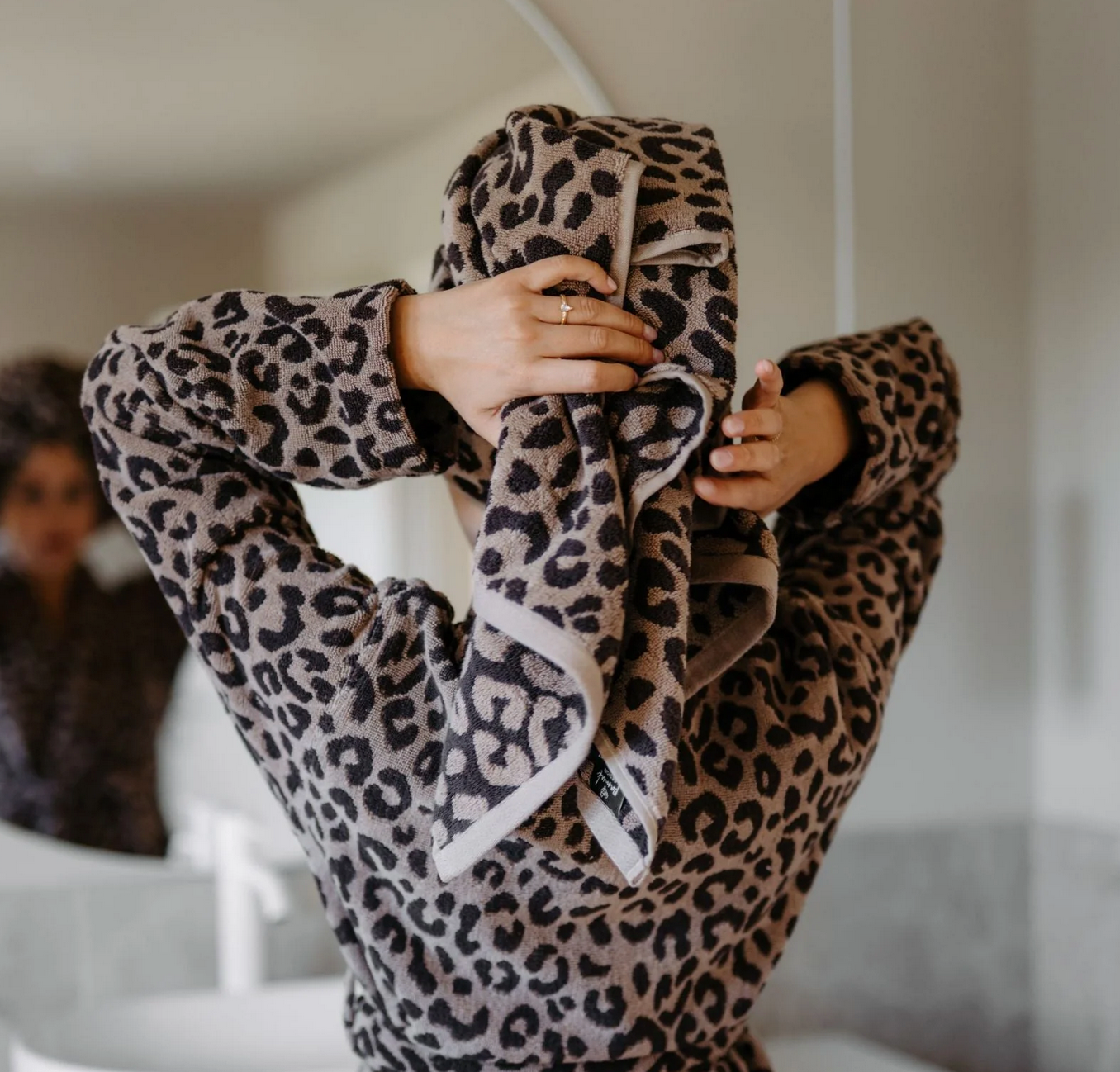 Handtuch LEO, 50 x 100 cm | 2 Stück Pamuk Design