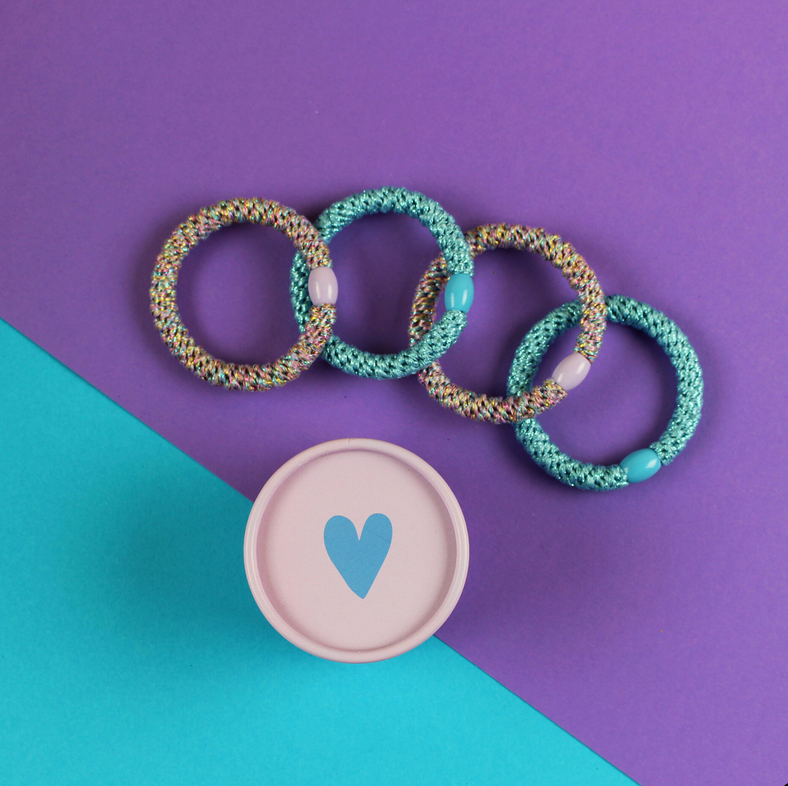 Haargummi-Set flieder/blau mit 4 Haargummis in runder Geschenkbox