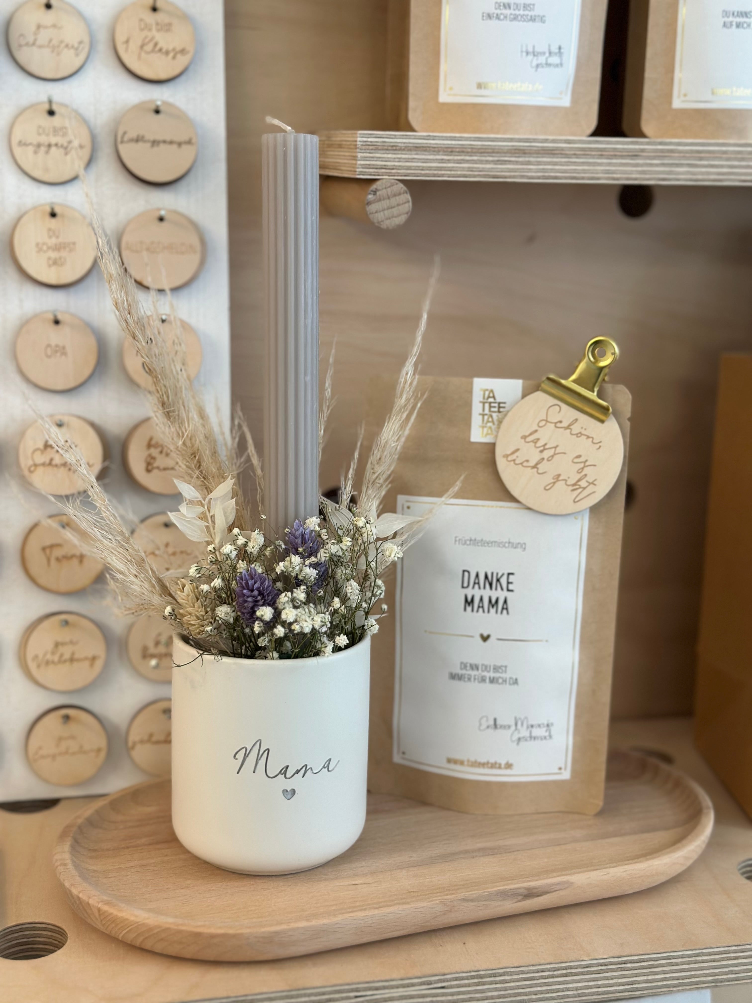 Name individuell Becher graviert Keramiktasse mit Herz mit Namen personalisiert Weihnachtsgeschenk Erzieherin Abschiedsgeschenk