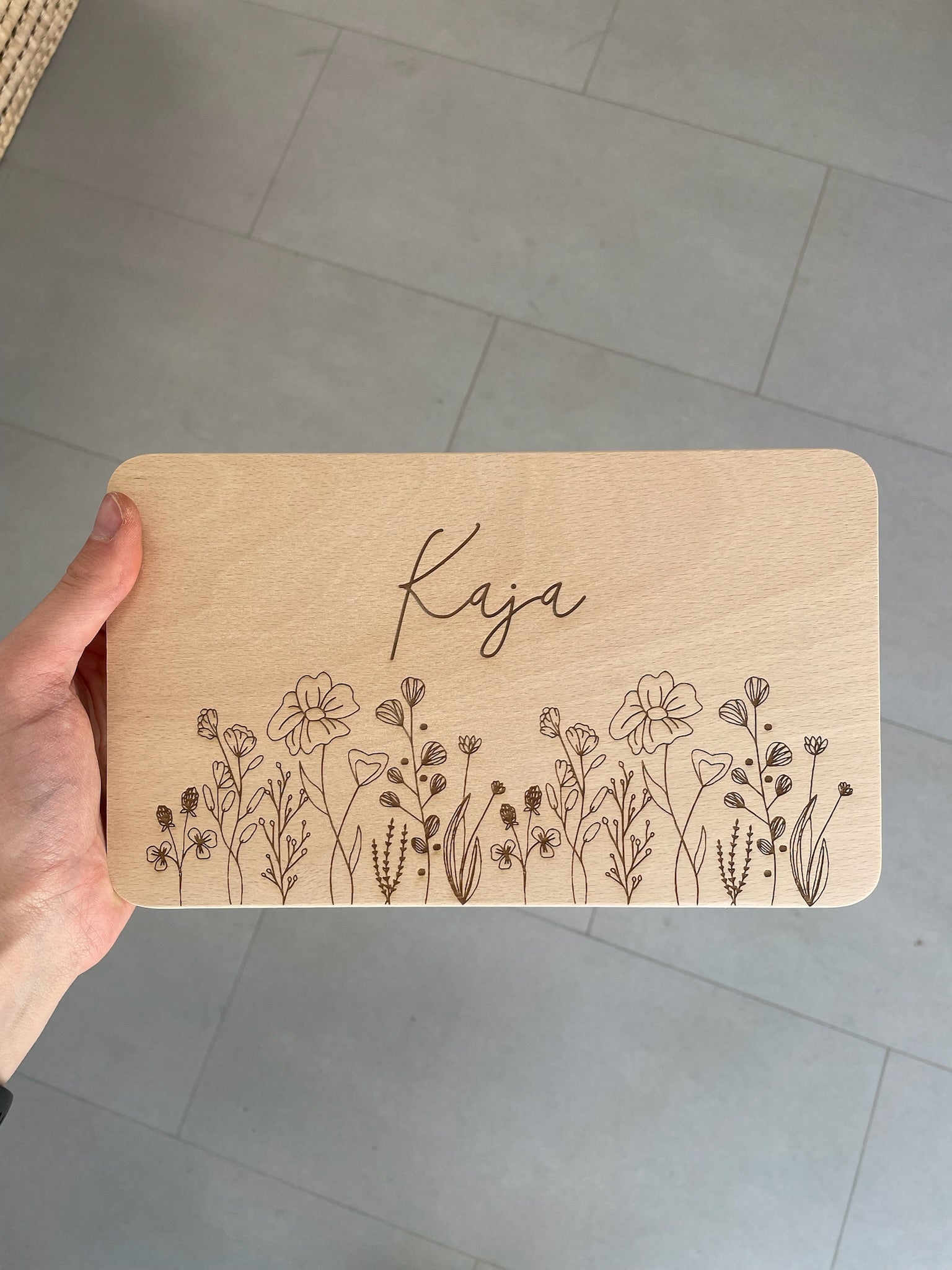 Frühstücksbrettchen Blumen personalisiert Schneidebrett