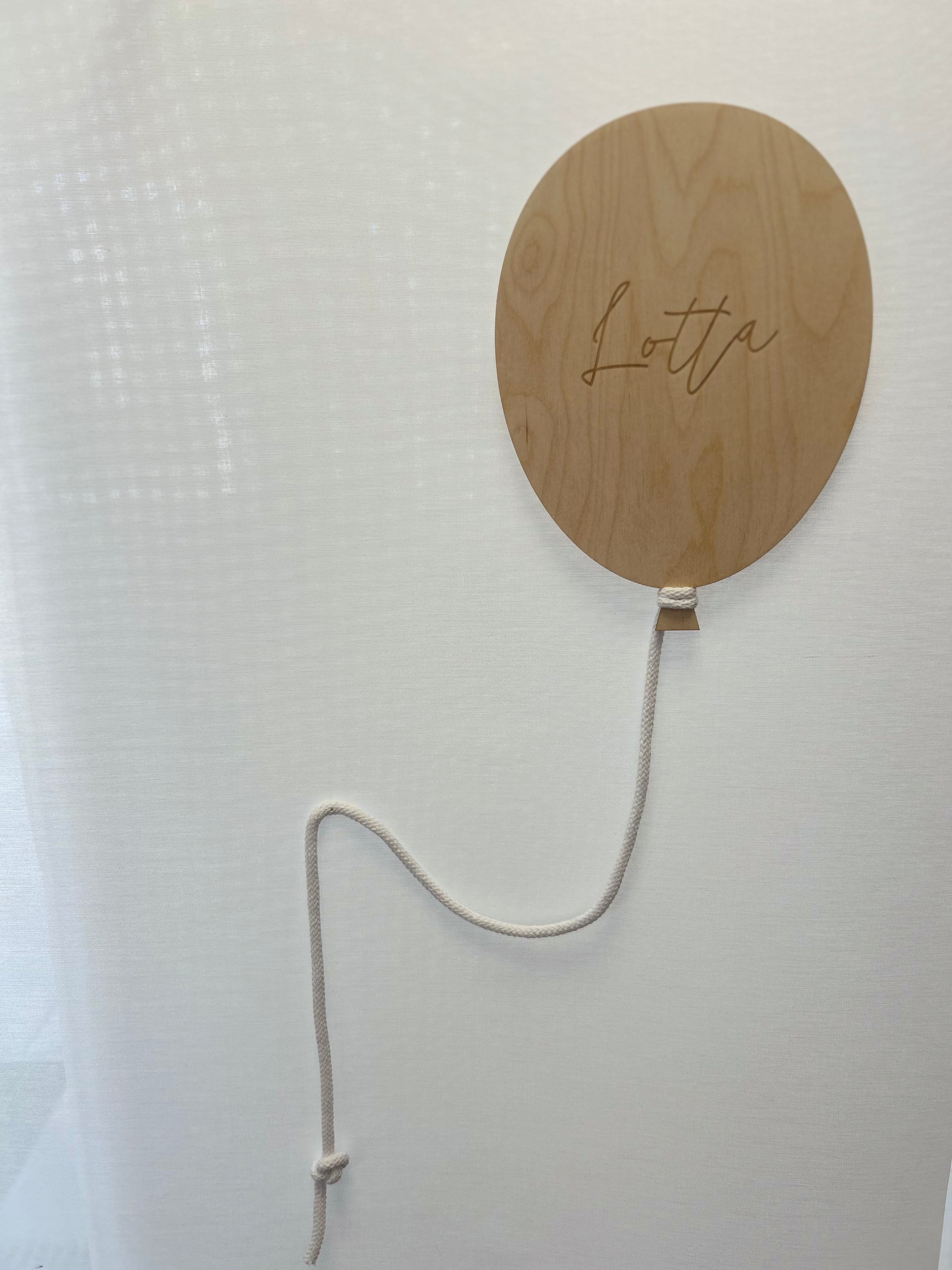 Personalisiertes Namenschild Ballon Graviert