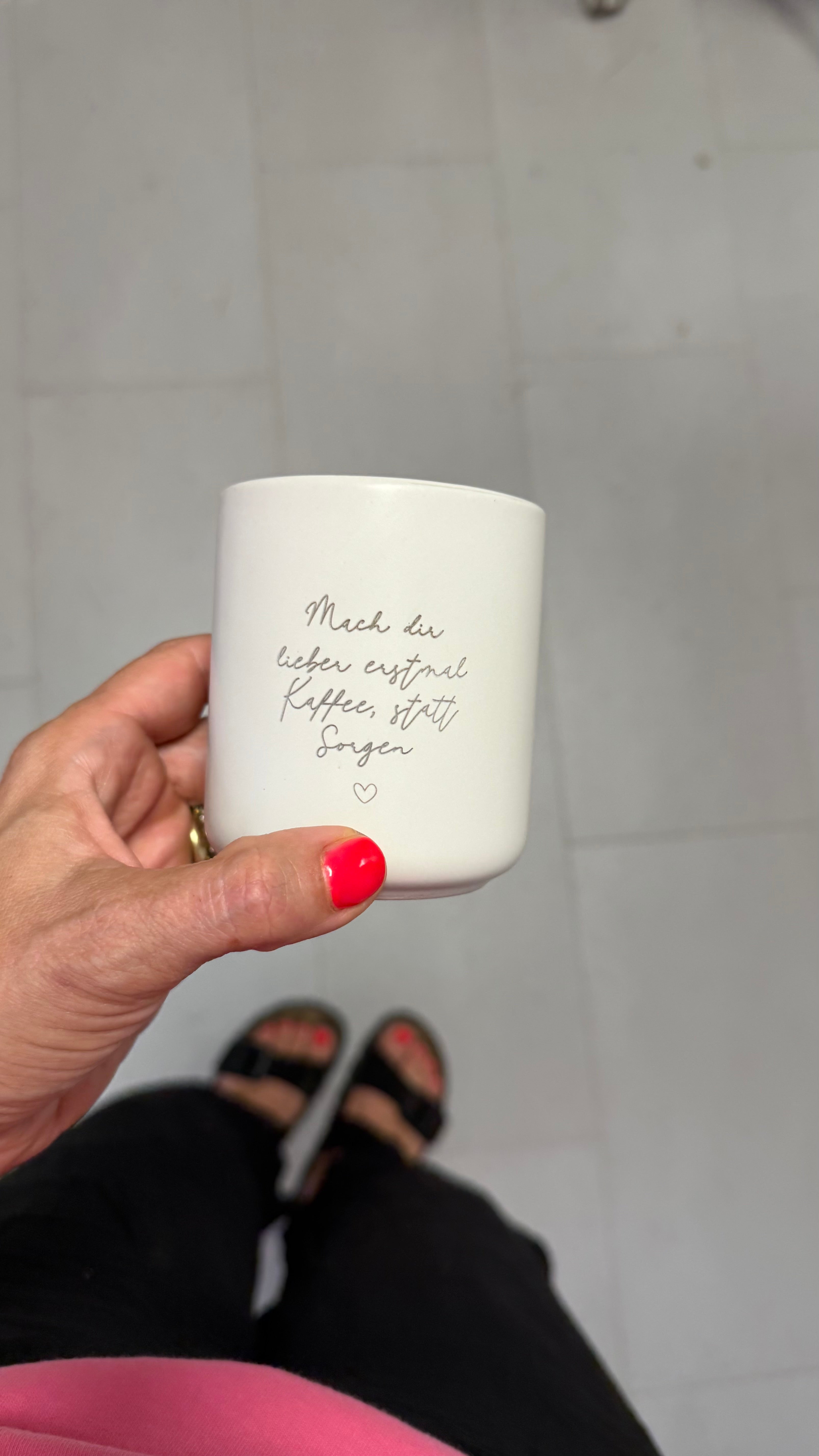 Mach dir lieber erstmal Kaffee statt Sorgen / Becher graviert Keramiktasse