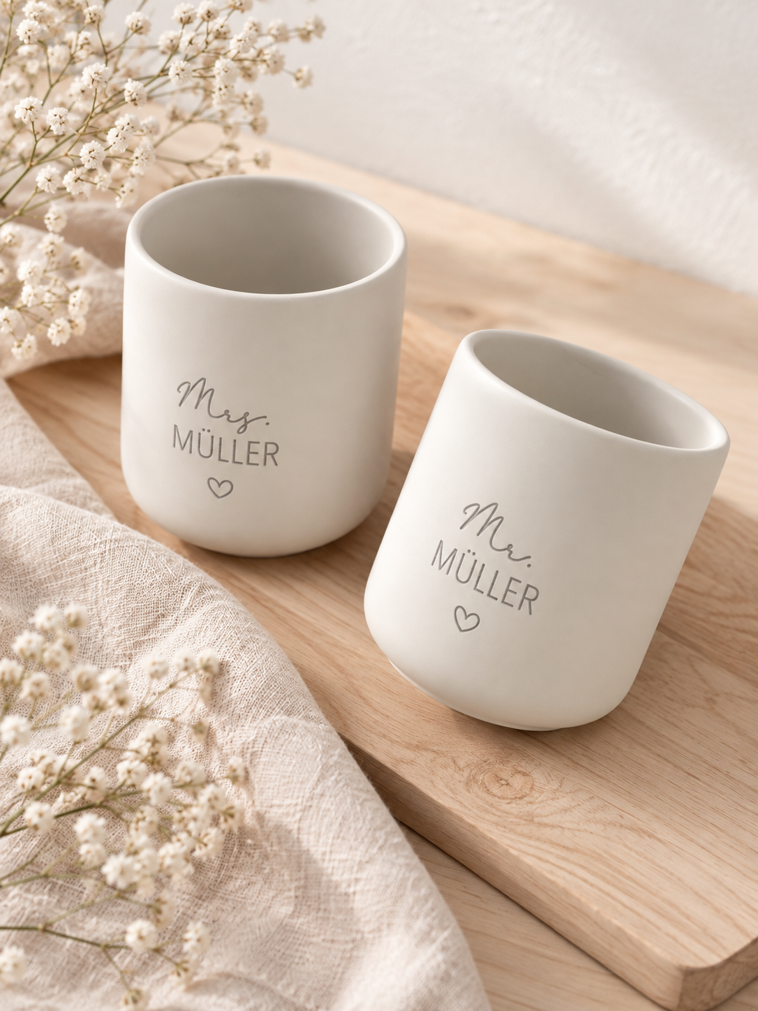 Mr & Mrs Personalisiert Tasse graviert Becher Hochzeitsgeschenk Gravierte Steingut Tassen mit Namen Hochzeitsgeschenk Name | Ehepaar Tassen