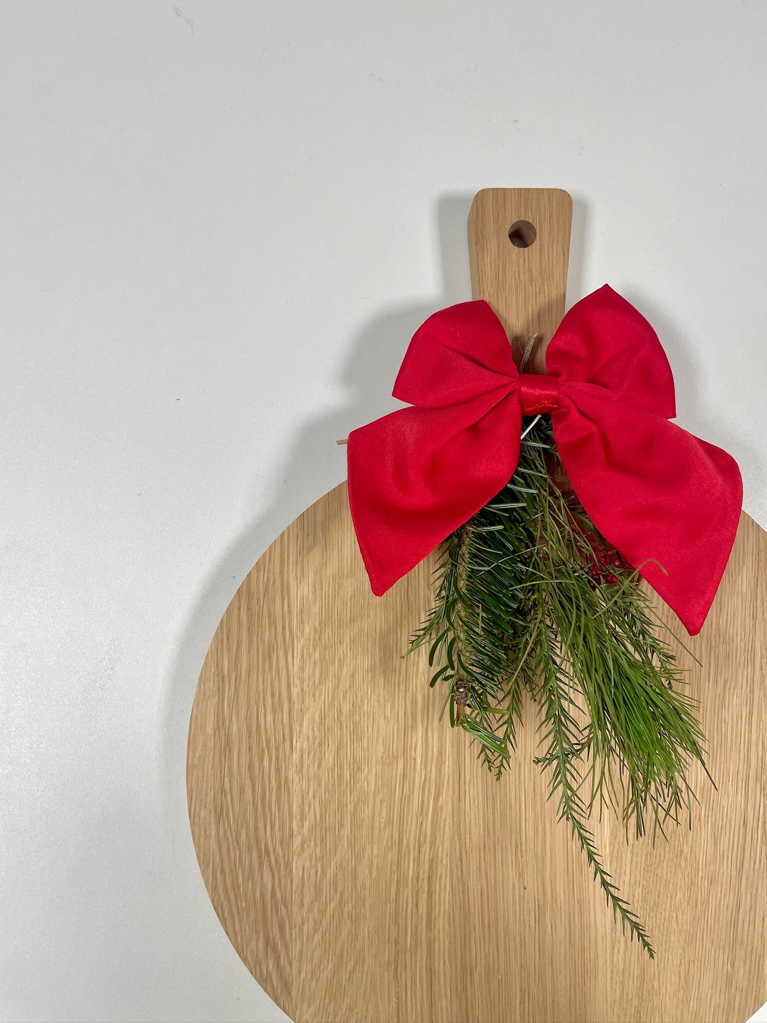 Personalisiertes Rundes Schneidebrett Eiche