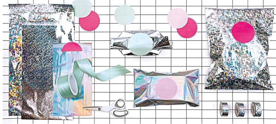 Paper Poetry Geschenktüten Set, 6 Holographietüten und 6 Sticker