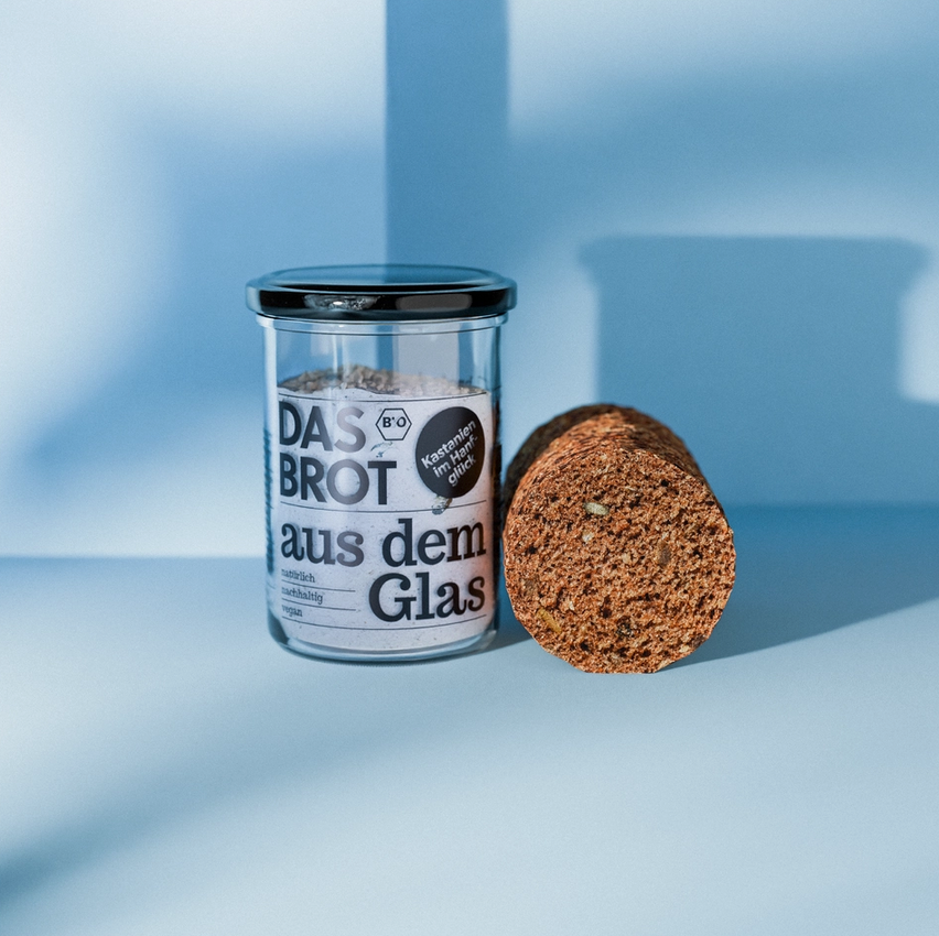 Bio-Brotbackmischung im Glas "Kastanien im Hanfglück"