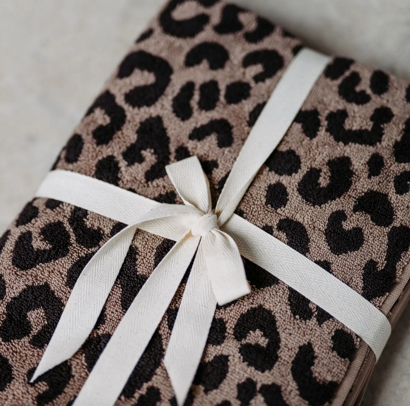 Handtuch LEO, 50 x 100 cm | 2 Stück Pamuk Design