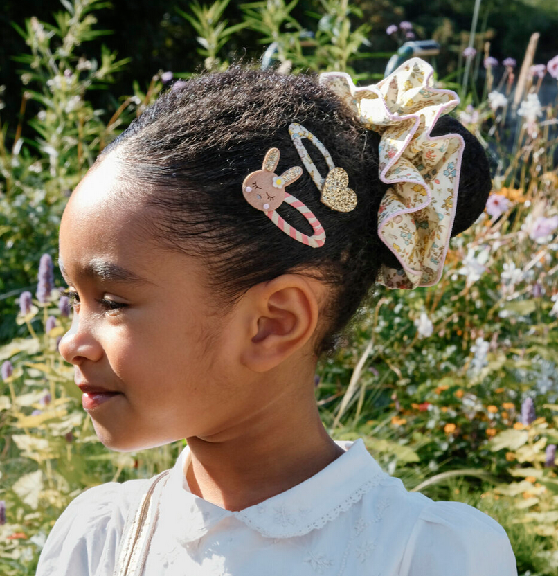 Petal Glitter Heart Clips Rockahula