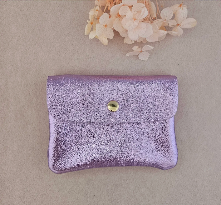 Geldbörse aus metallischem Leder Flieder