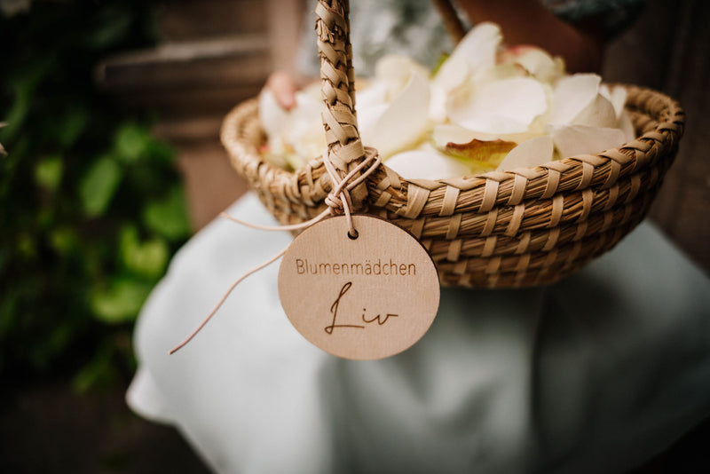 Personalisierter Anhänger Blumenmädchen