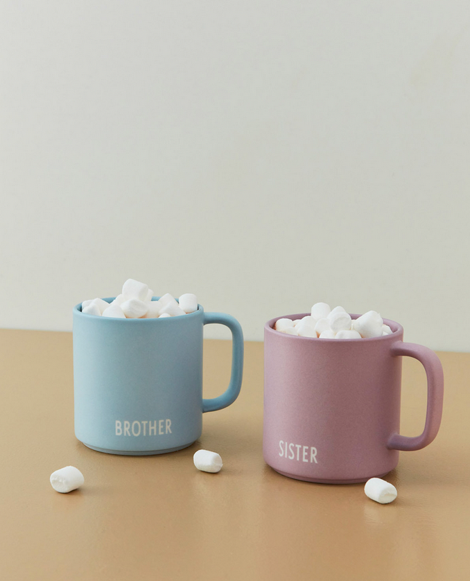 Becher mit Griff Brother Blue Tasse Design Letters