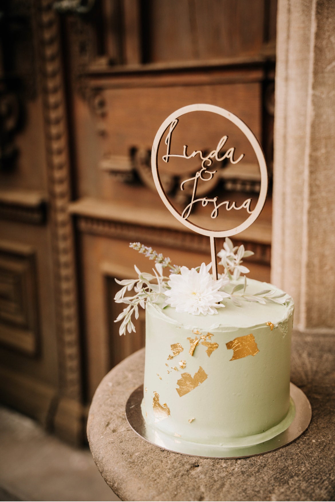 Personalisierter Caketopper mit Namen zur Hochzeit